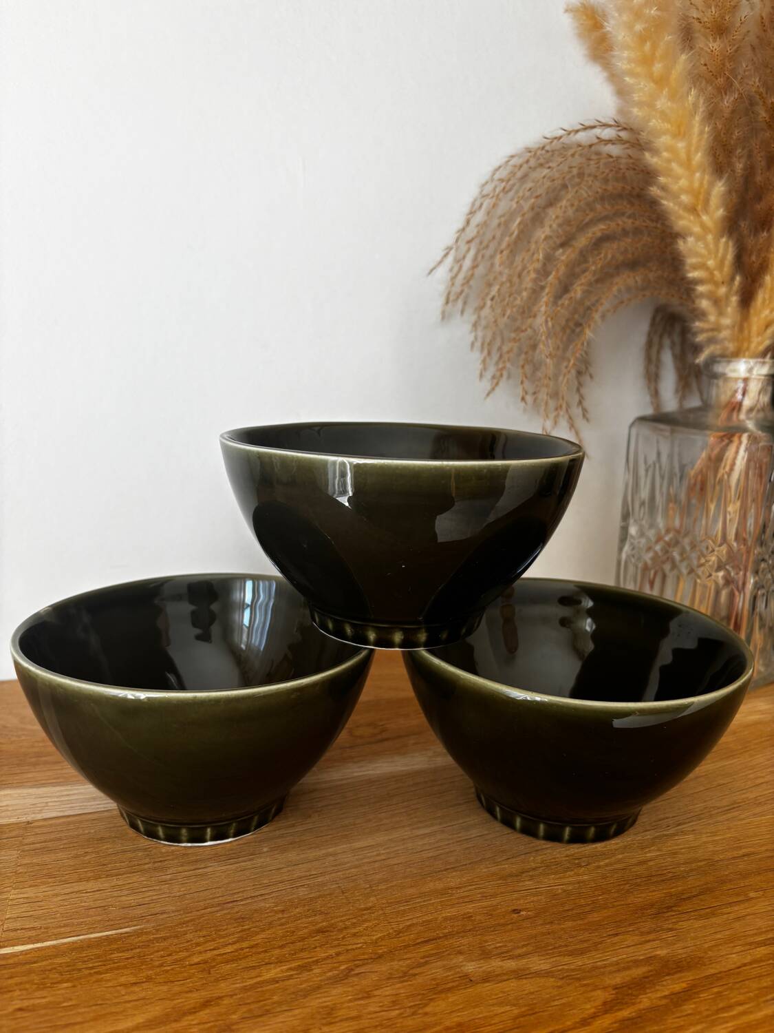 Vintage set of 3 numbered olive green bowls