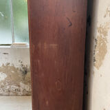 Furniture with 34 oak valves