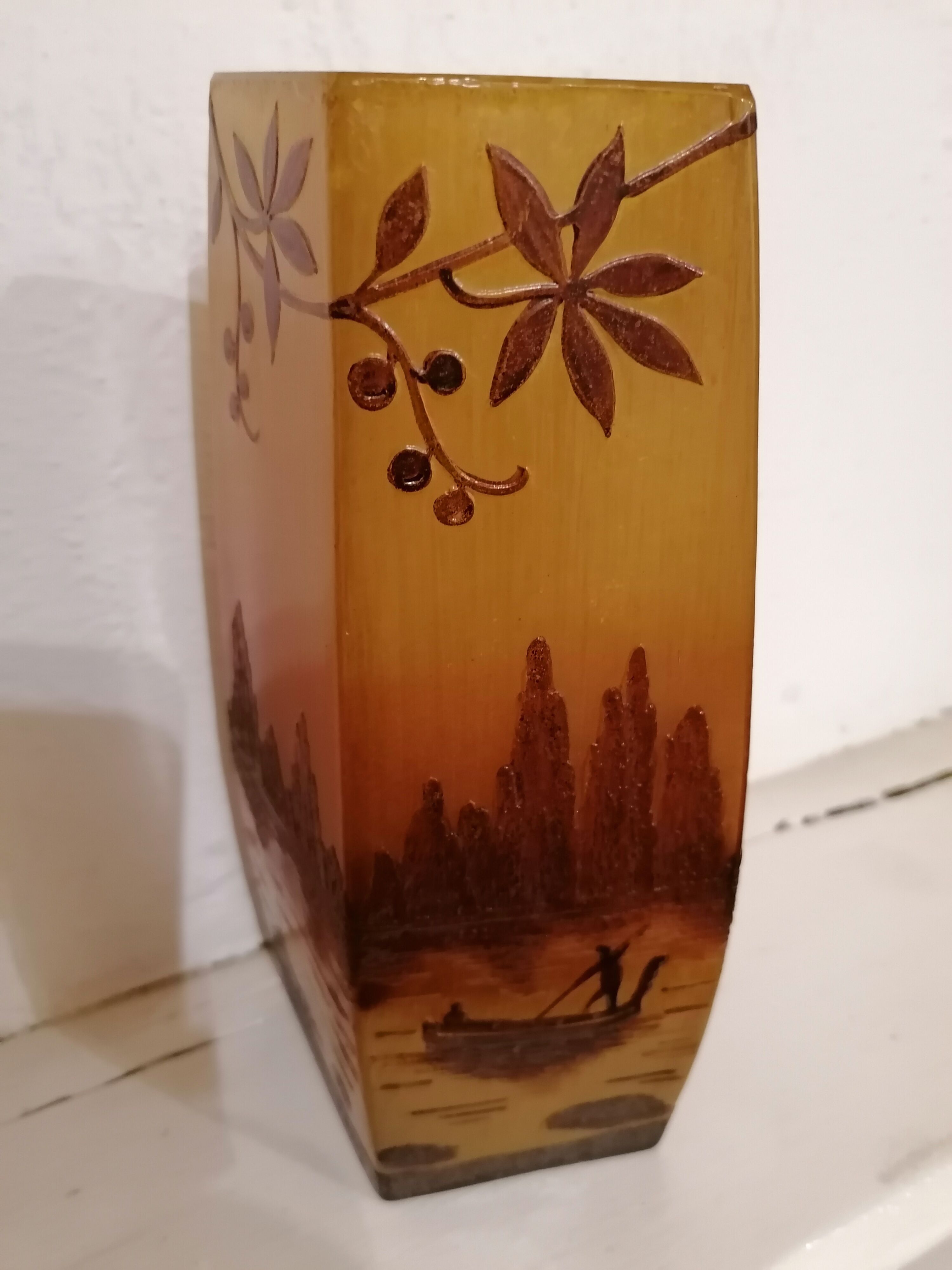 Art deco vase