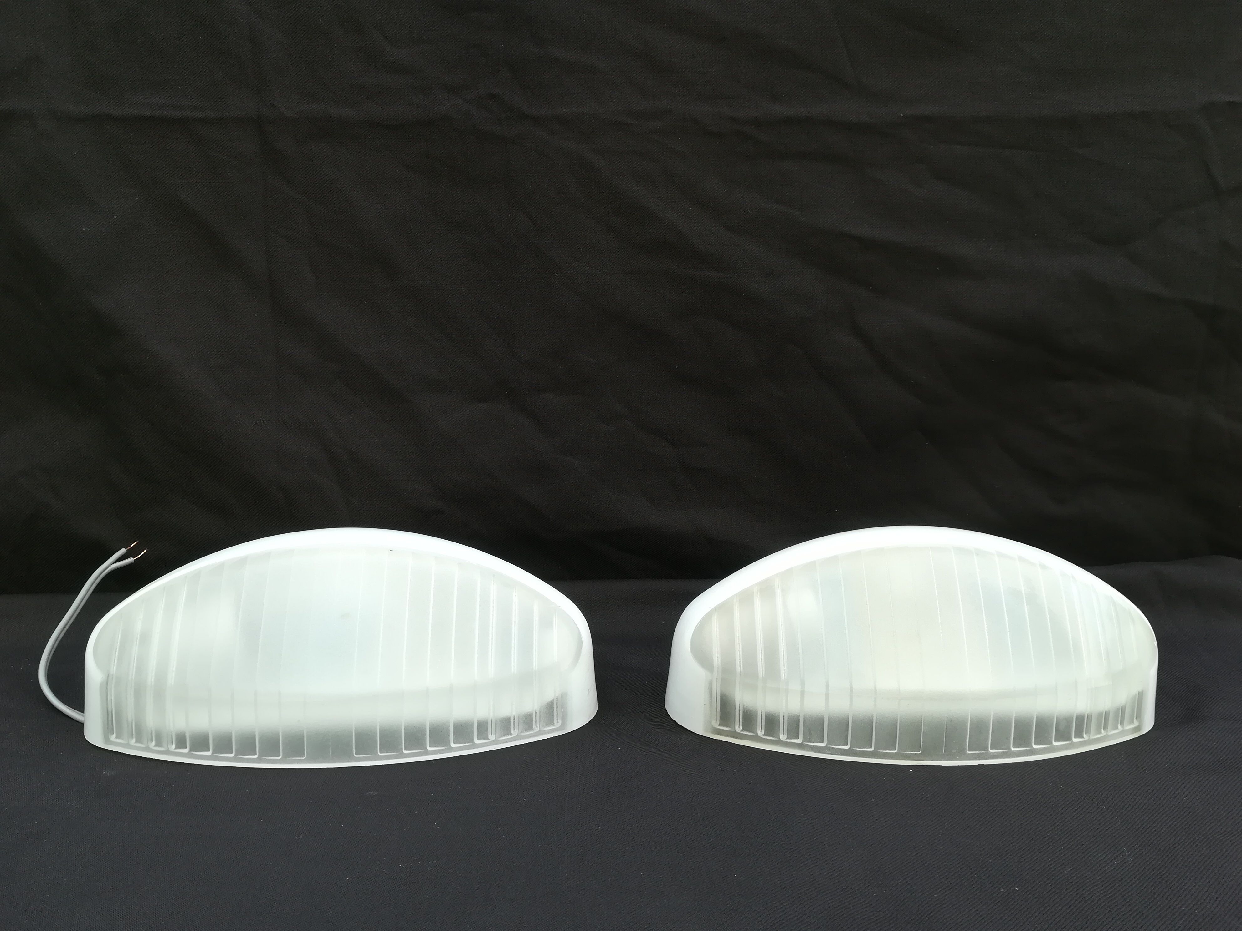 Holophane wall light