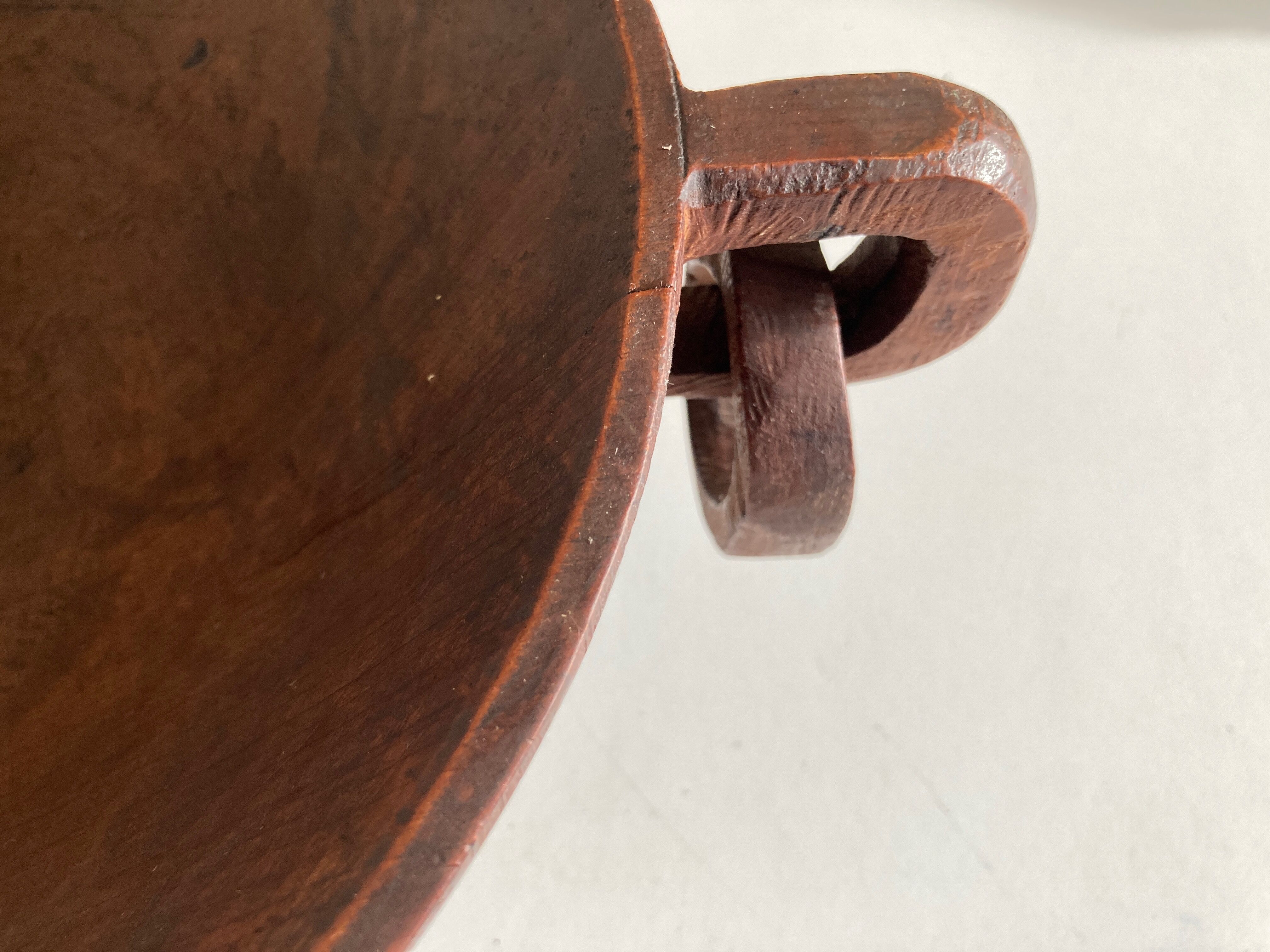 Cutting centerpiece modernist African art in raw wood