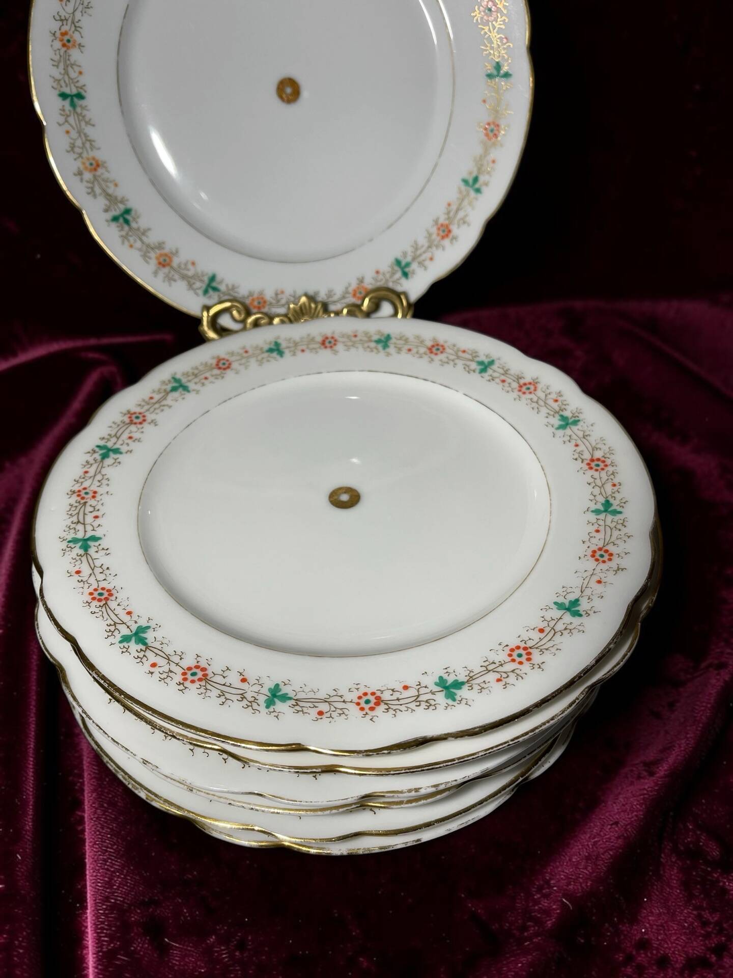 Seven antique Limoges porcelain plates – CFH / GDM