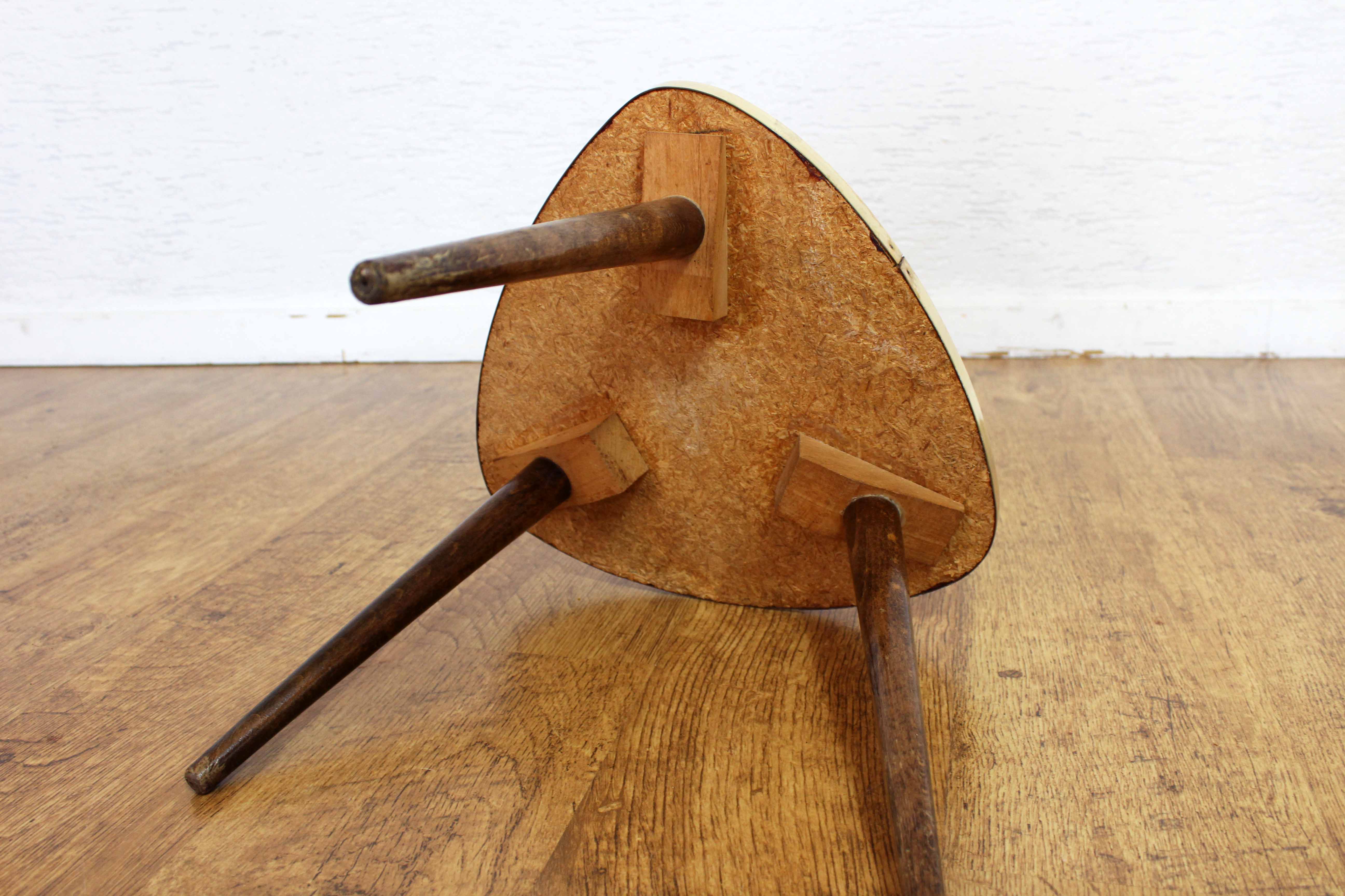 Vintage tripod pedestal table