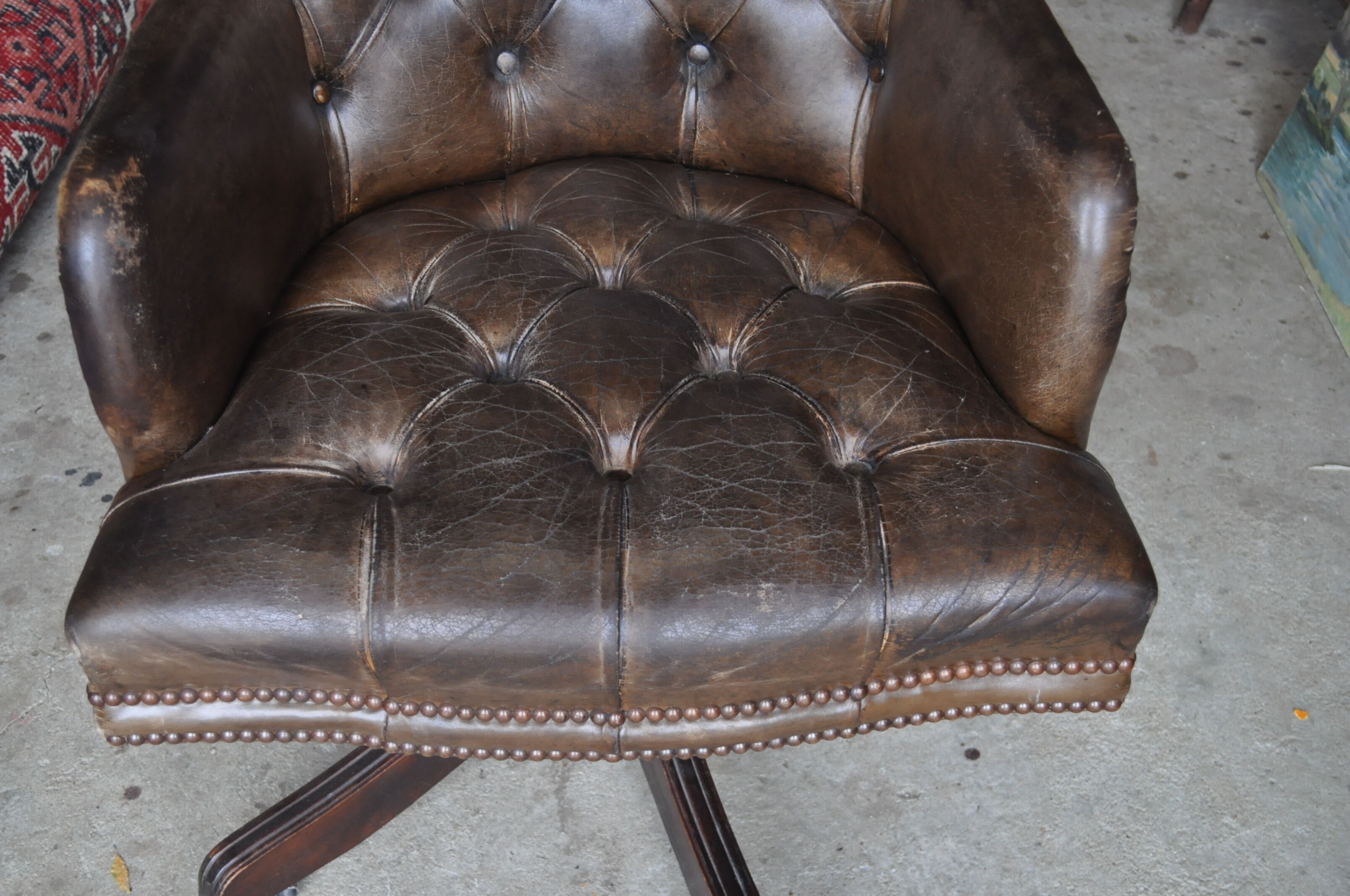 Chesterfield-style office chair