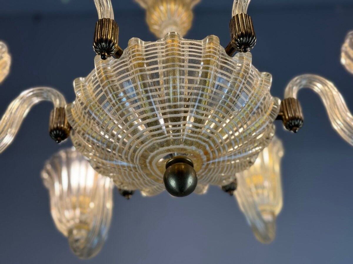 Venetian chandelier in gilded Murano glass with reticello pattern, 6 light arms, circa 1950