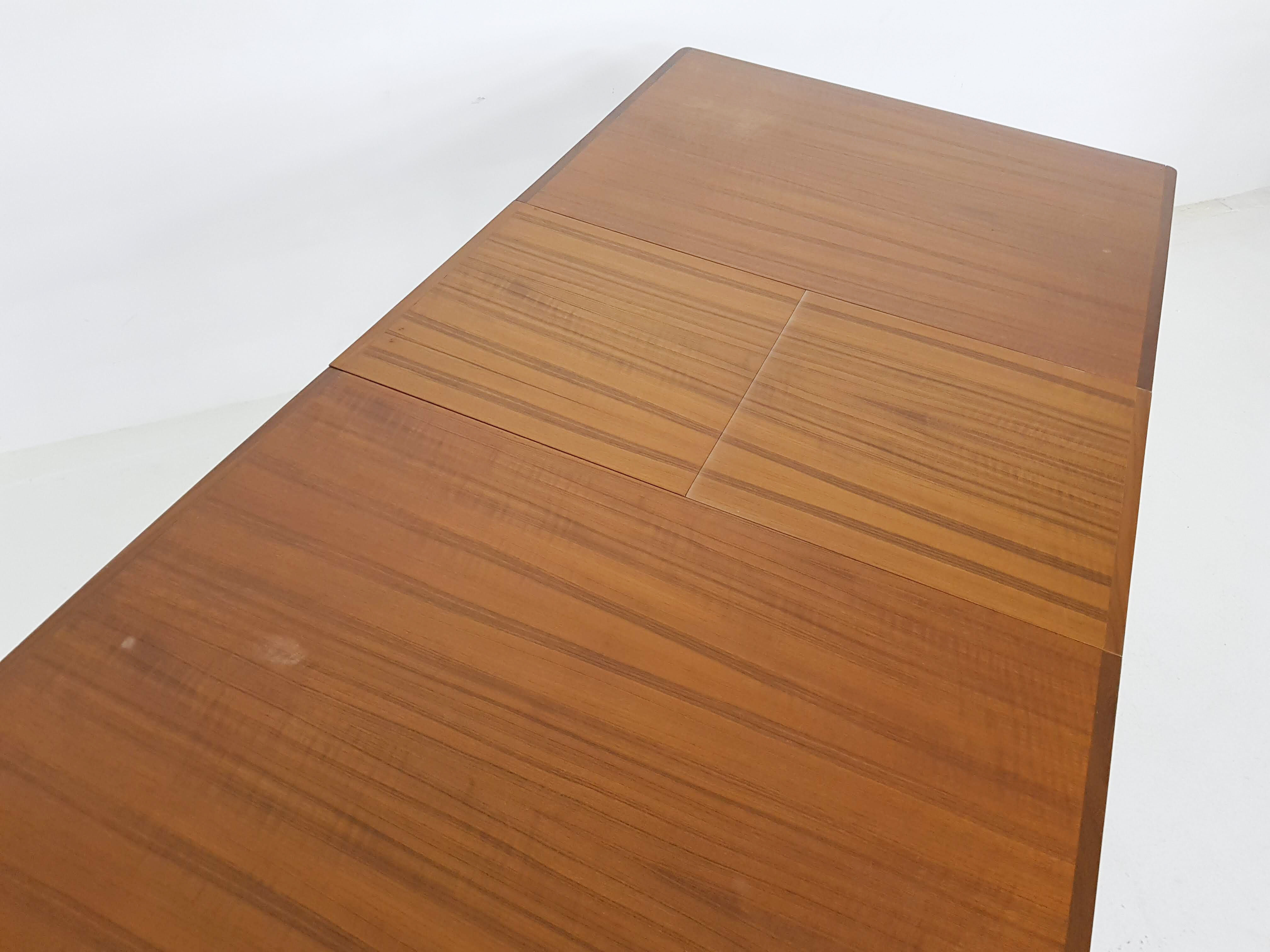 Vintage teak extendable dining table, The Netherlands 1960’s