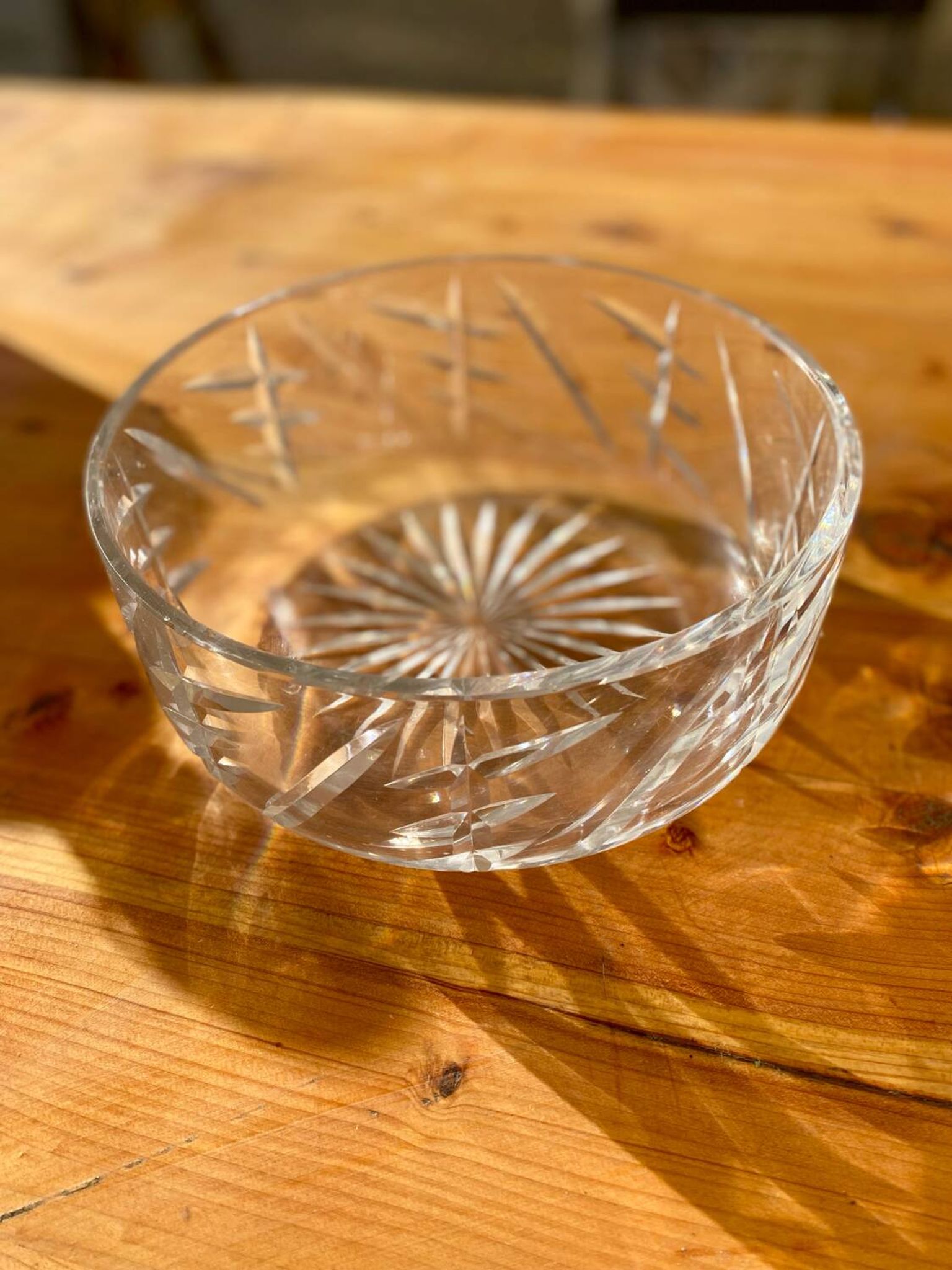 Chiseled crystal salad bowl