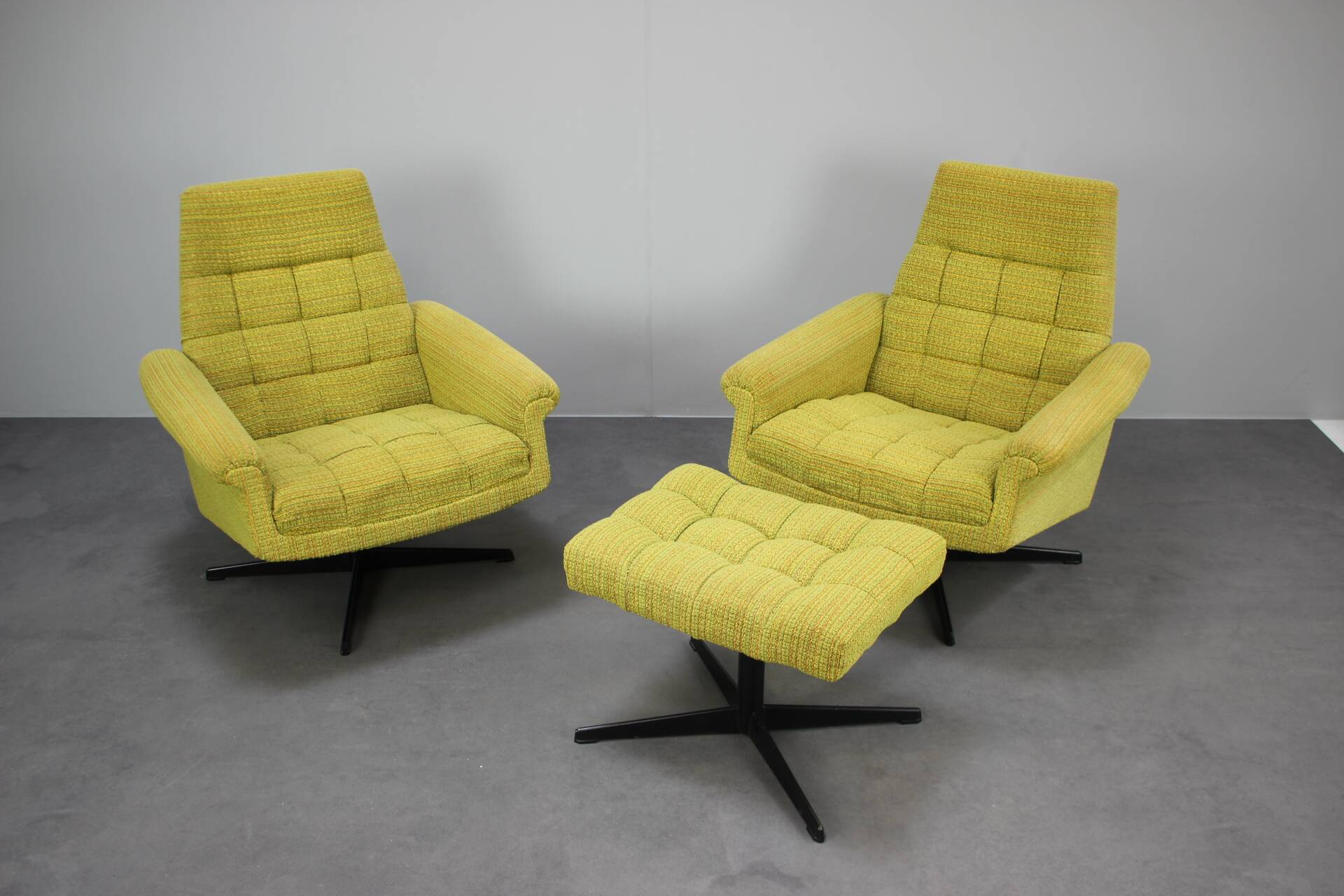 Mid-century Pair of Armchairs Stool by Morávek a Munzar, 1968s, czsk