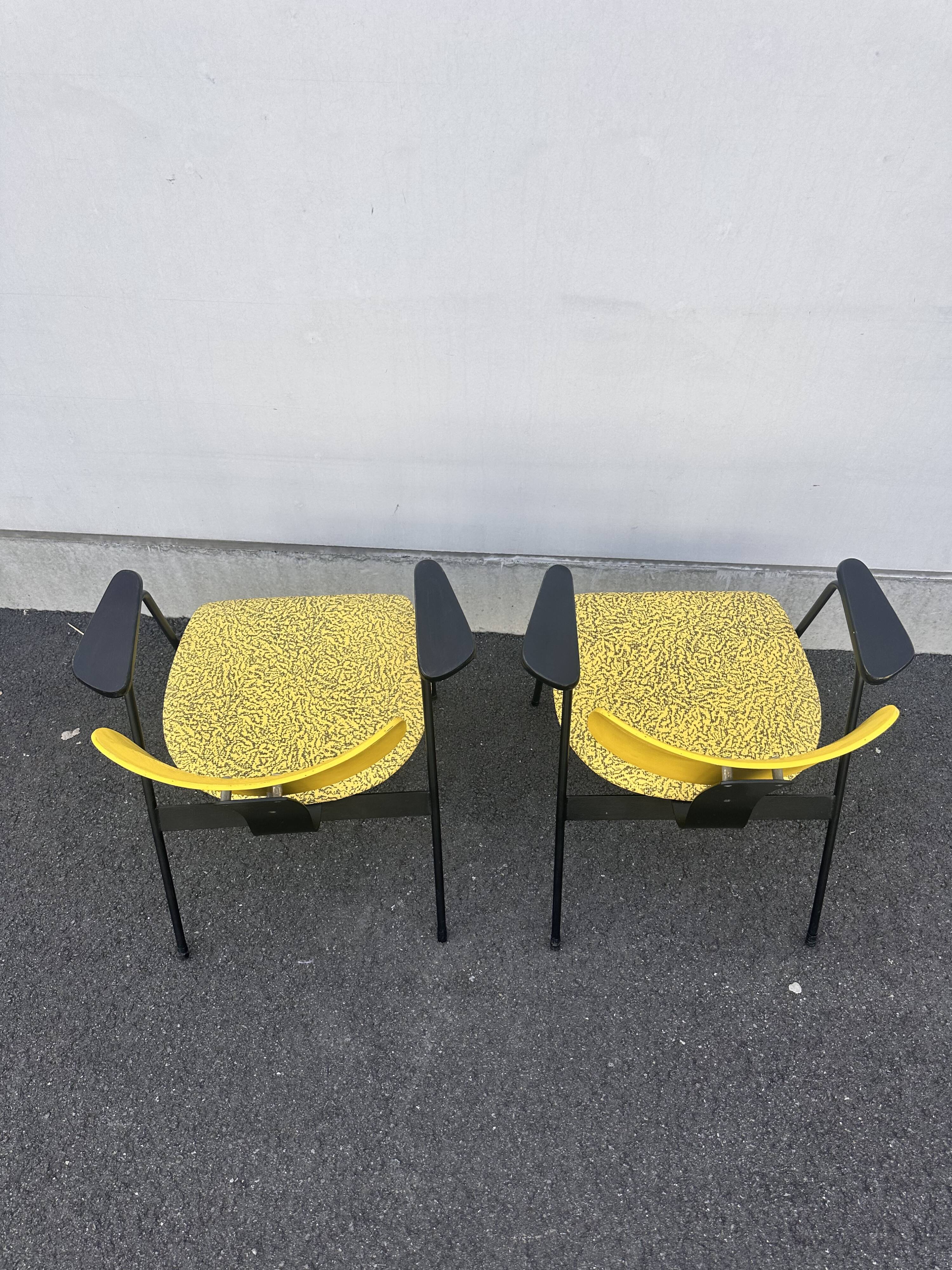 Ensemble table basse et 2 chaises Willy Van der Meeren, Belgique 1950