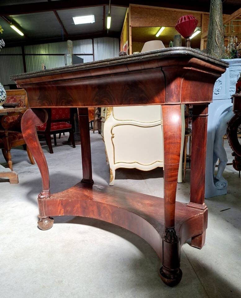 Console d’époque Restauration en acajou – Dessus de marbre – XIXe siècle