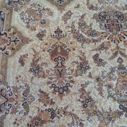 Old carpet 250x320cm