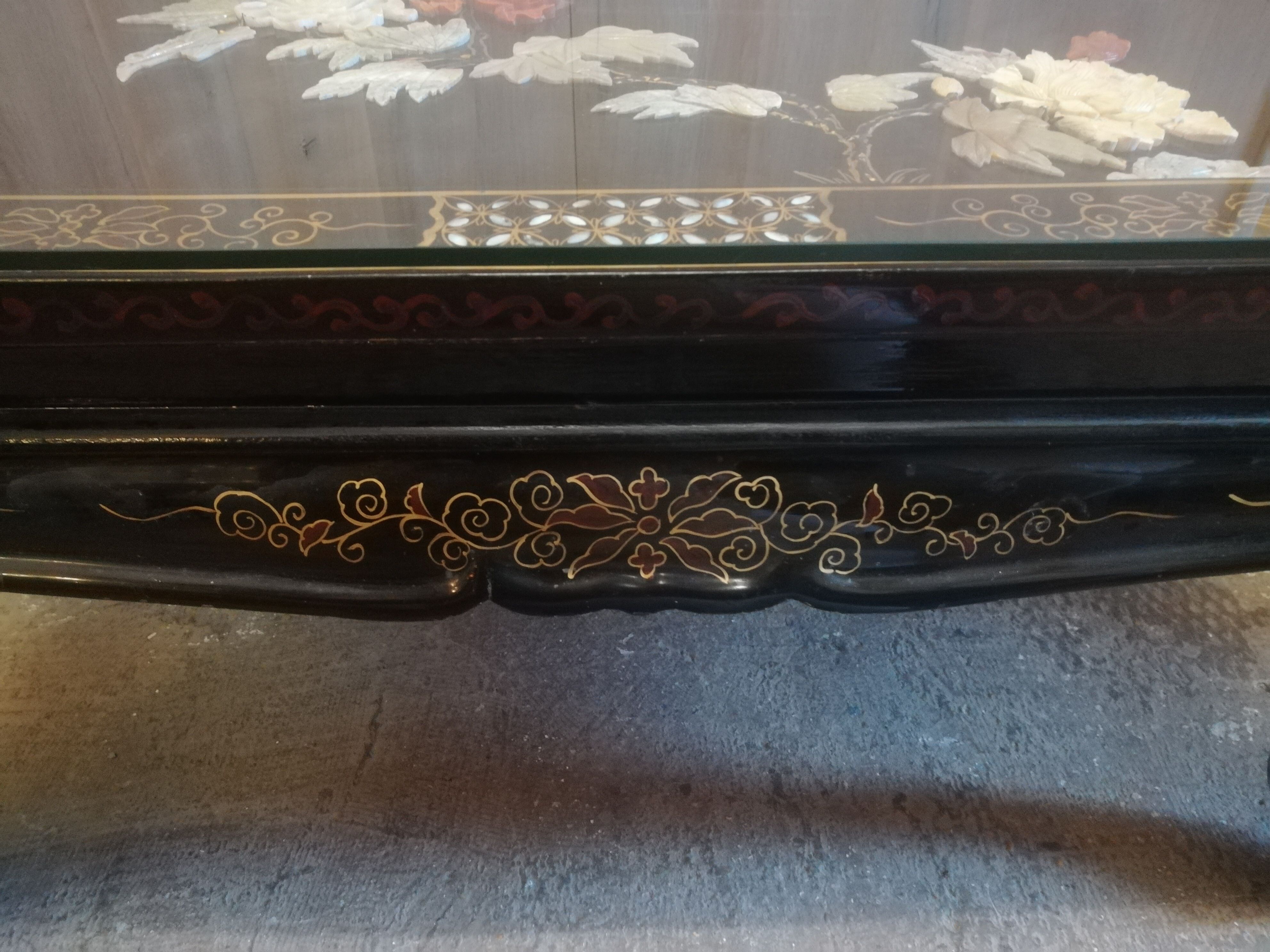 Adjustable Chinese coffee table