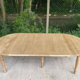 Louis Philippe 20th century extendable round dining table with shutters, renovated 230cm