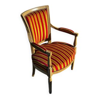Louis XVI cabriolet armchair – patinated wood and striped velvet