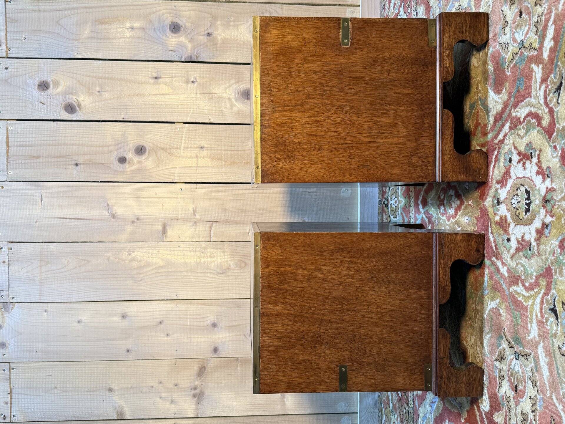 Paire de tables de chevet marine de bateau en acajou