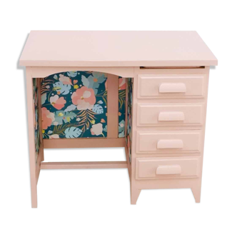 Bureau rose nude