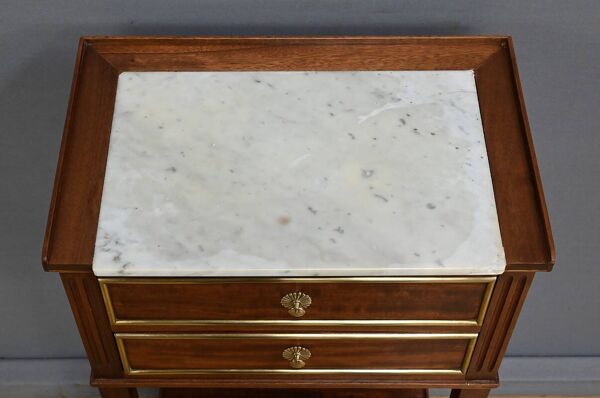 Petite Table de Salon en Acajou, style Louis XVI – Milieu XXe