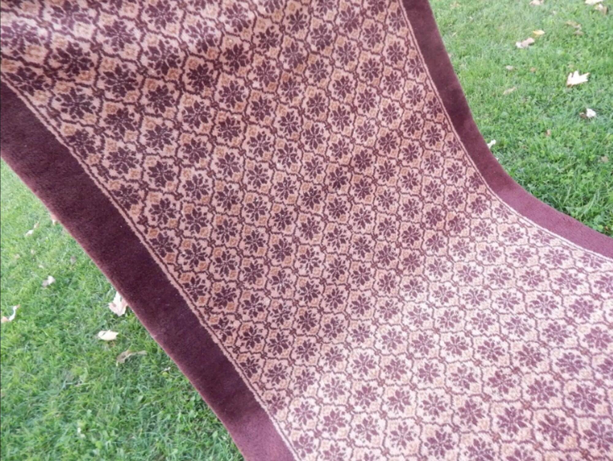 Vintage handmade Turkish rug 115x188 cm
