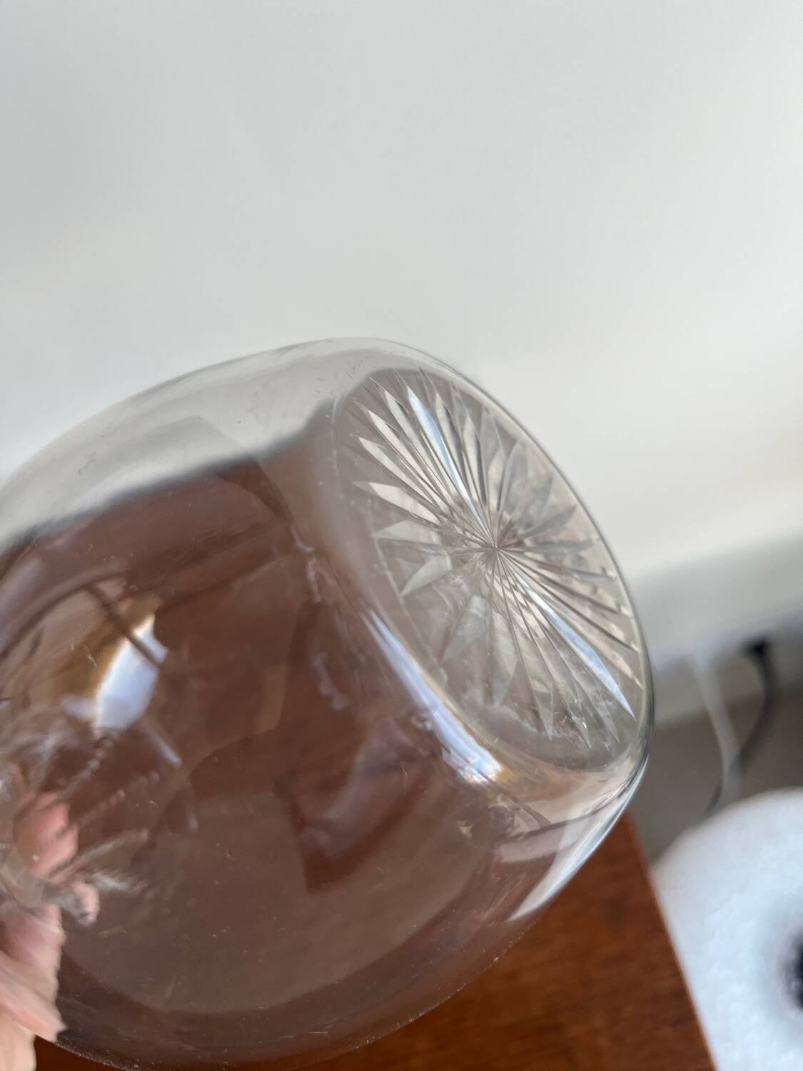 Carafe en cristal Baccarat Monogramee Taille Mousseline.   Catalogue b