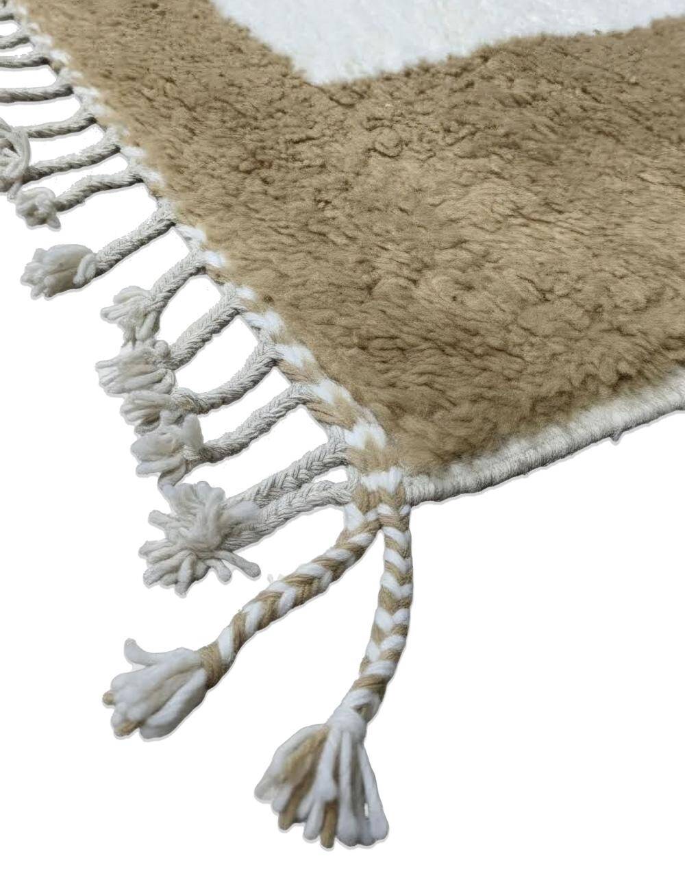Moroccan wool rug - 255 x 180 cm
