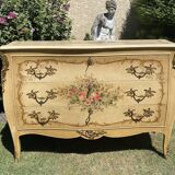 Lacquered chest of drawers Louis XV style