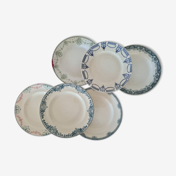 Lot de 6 assiettes plates anciennes  en terre de fer modèle dépareillé de manufacture française diverses