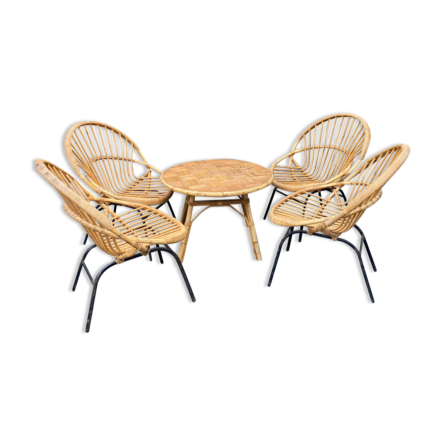 Former vintage rattan lounge