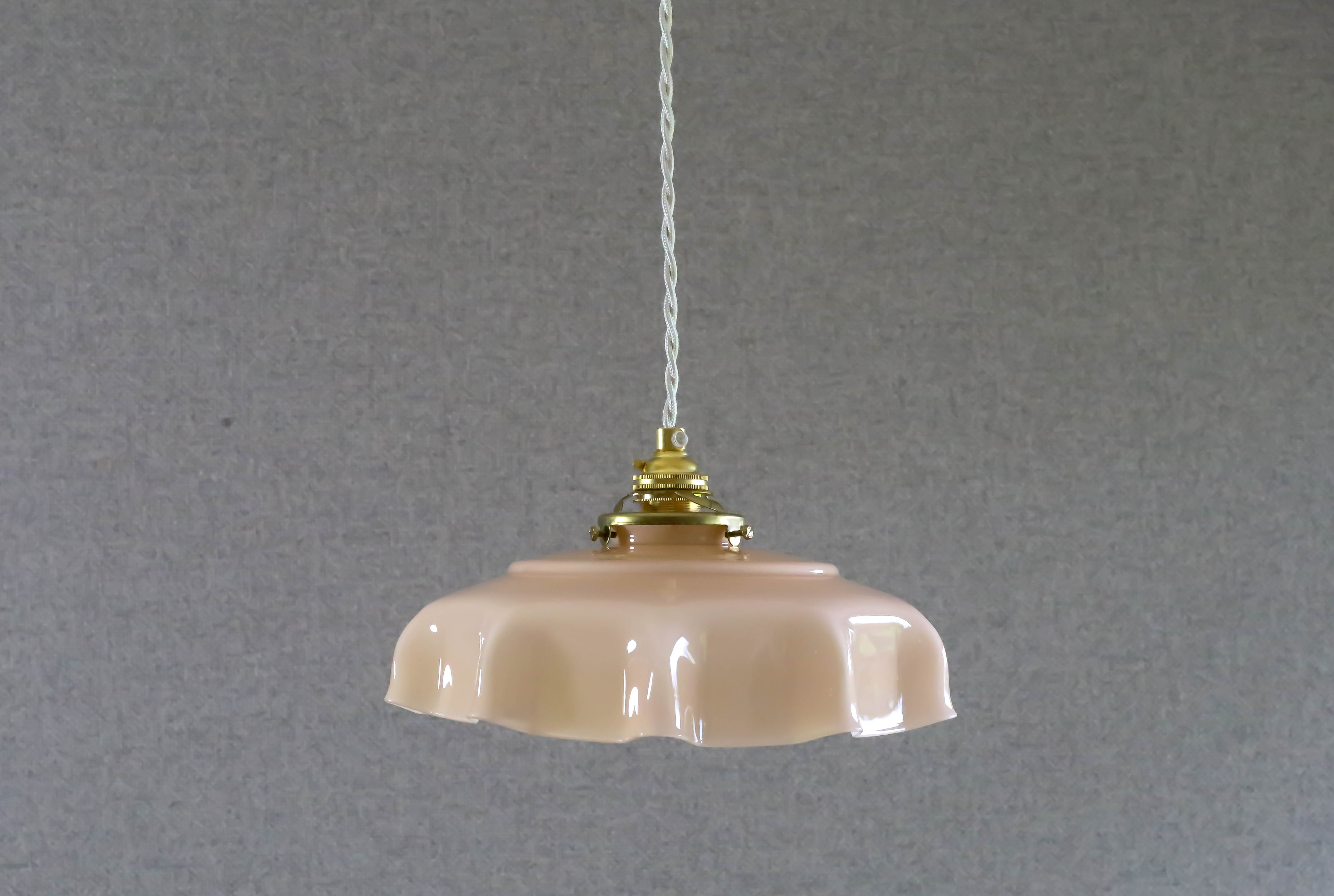 Pale pink opaline hanging lamp delivered with cable and new brass socket
