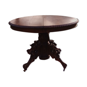 Round table with 3 extensions