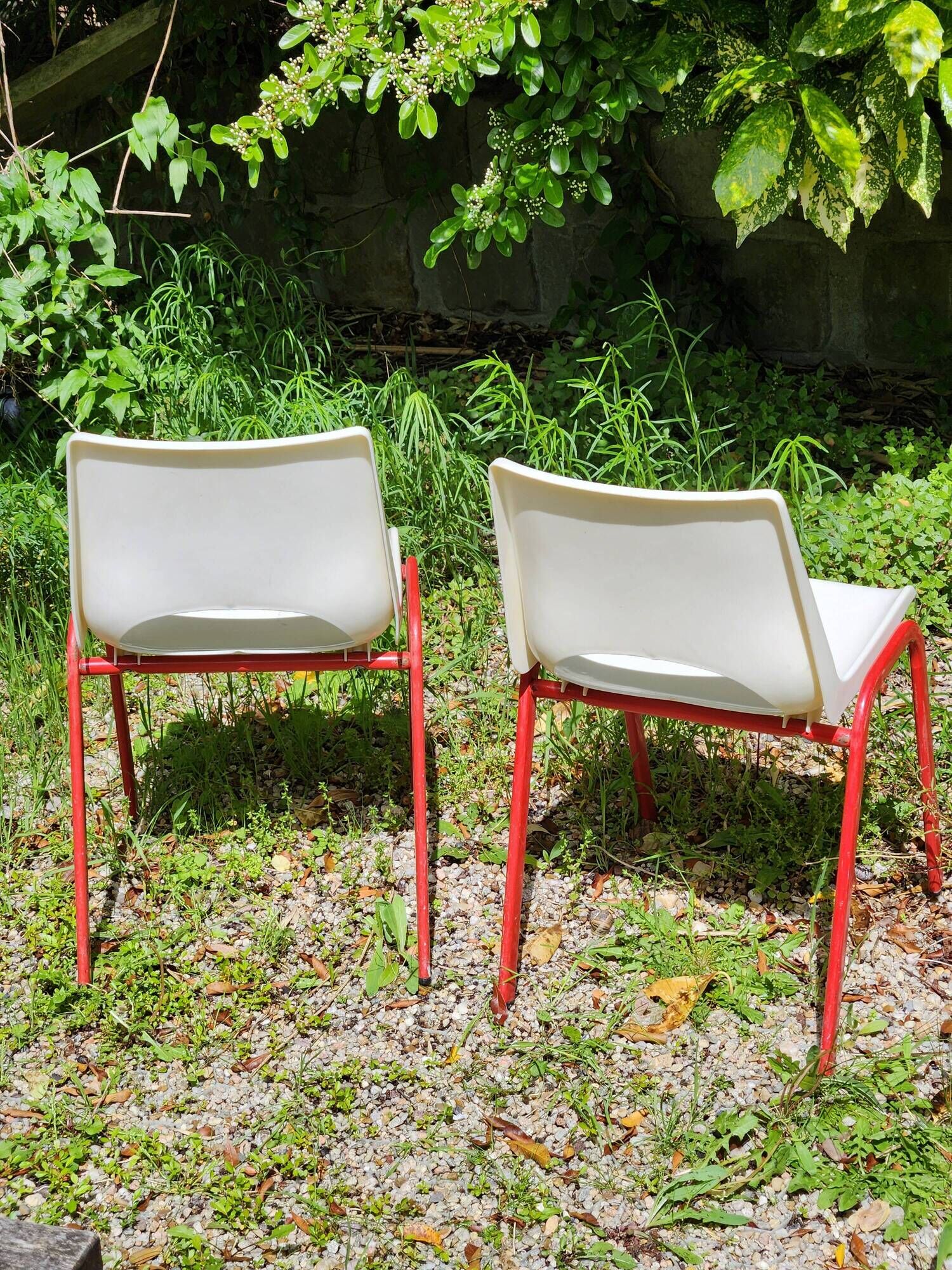 Duo of vintage and designer children's chairs. Kindergarten. 1980.