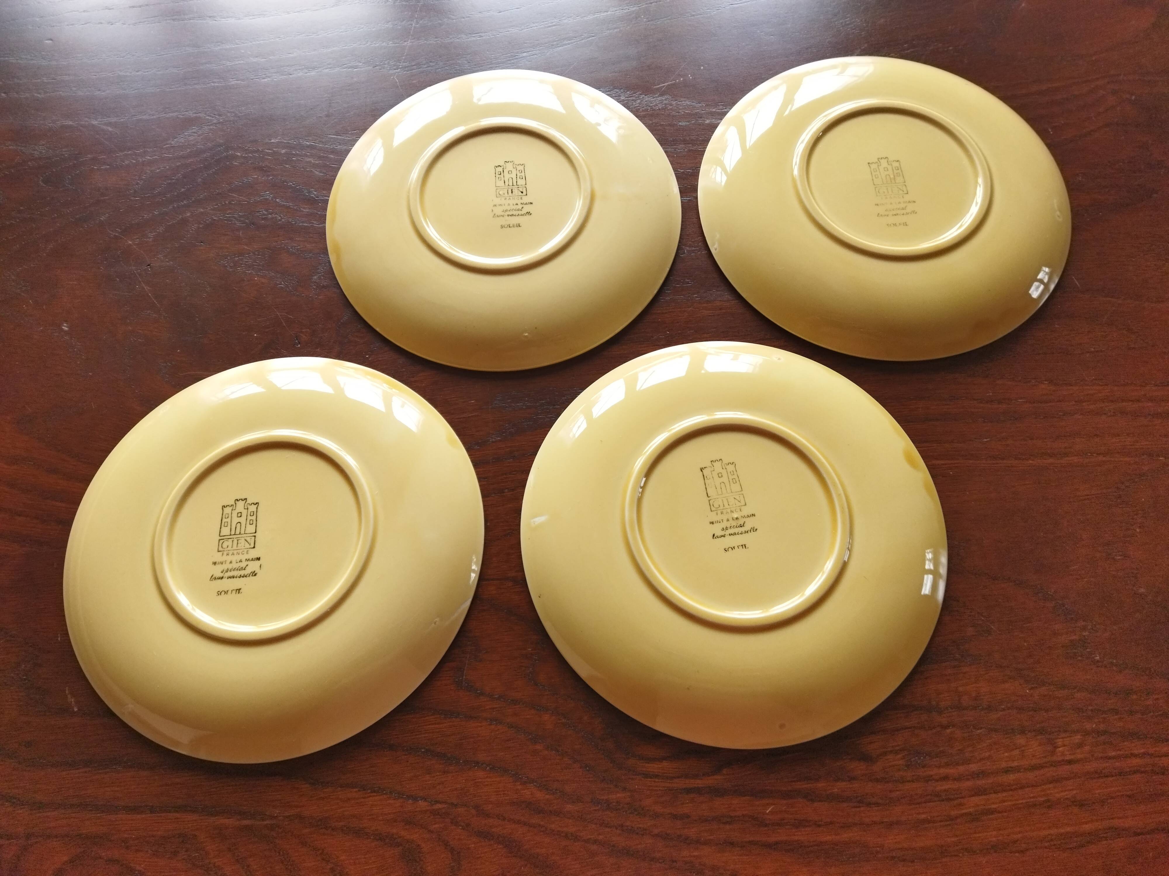 4 Gien “Soleil” dessert plates