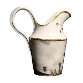 Milk pot in porcelain of Paris decorated in grisaille