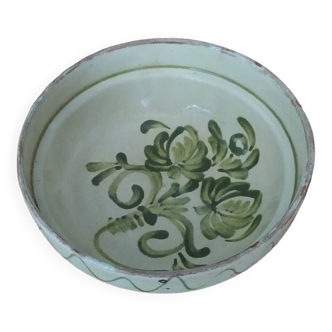 Ceramic dish