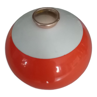 Bucket with 70s bottles