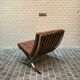 Fauteuil Barcelona de Mies van de Rohe pour Knoll