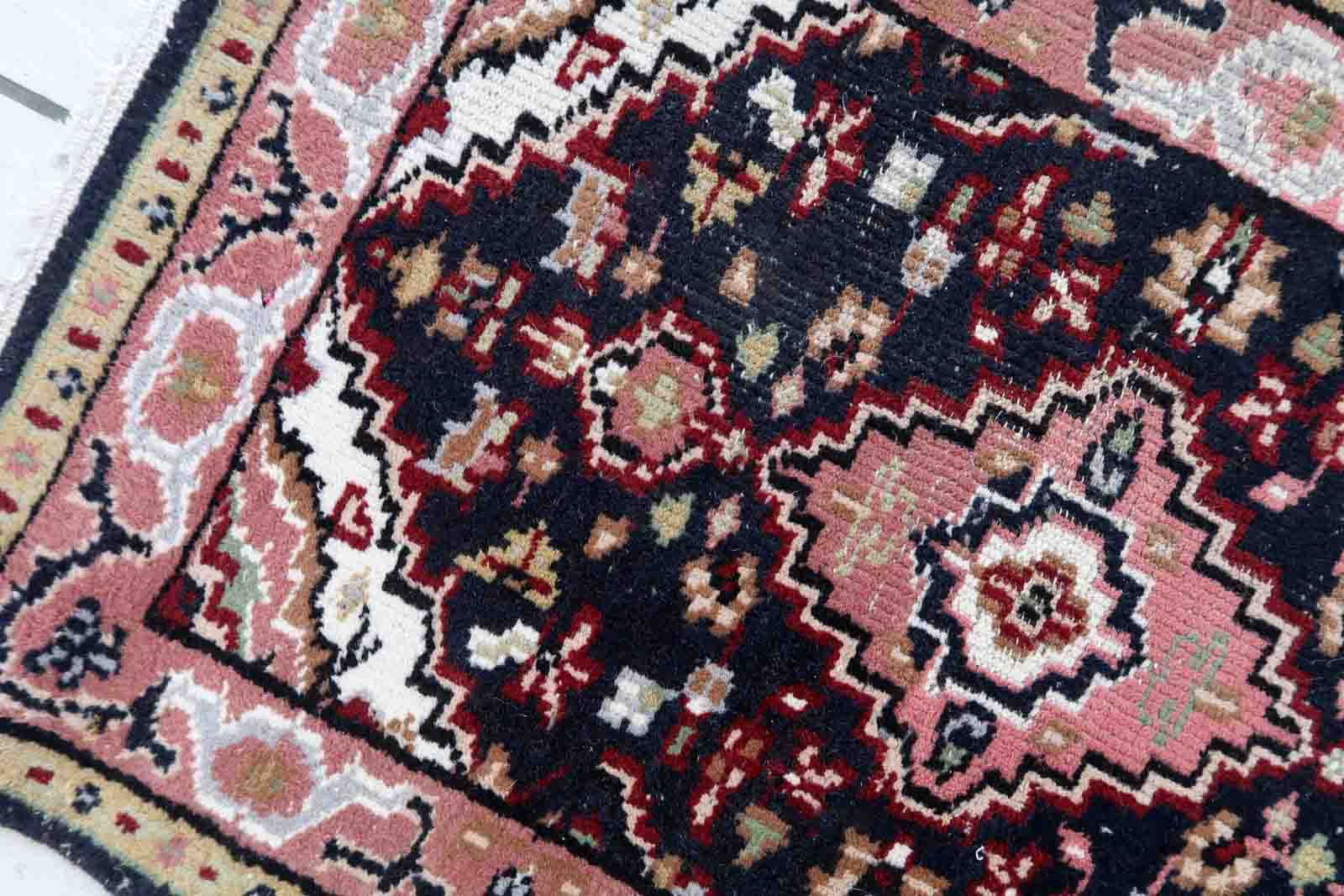 Vintage indian mahal handmade carpet 61cm x 88cm 1970s