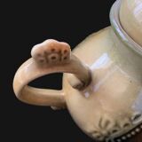 Earthenware teapot from Volgograd (Russia)