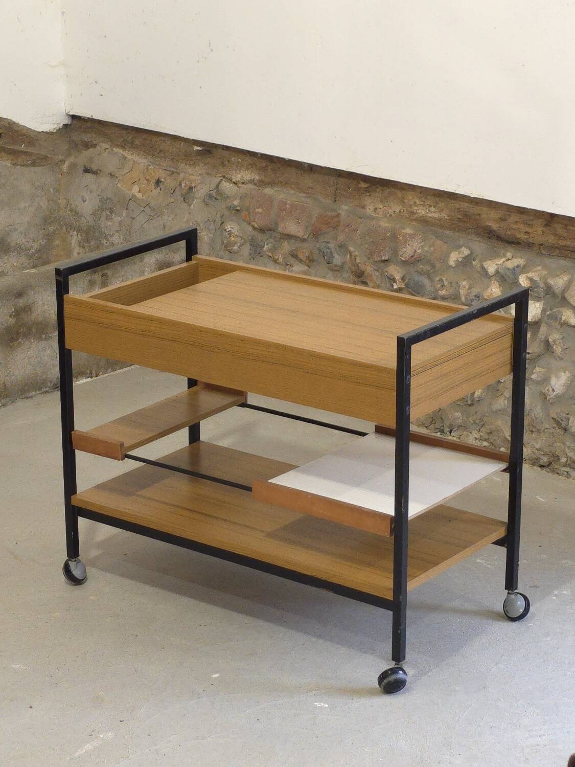 Pierre Guariche serving trolley circa 1960