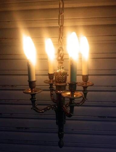 Antique gilded bronze chandelier in Louis XVI style, 4 lights, in working condition - 3.2 kg!