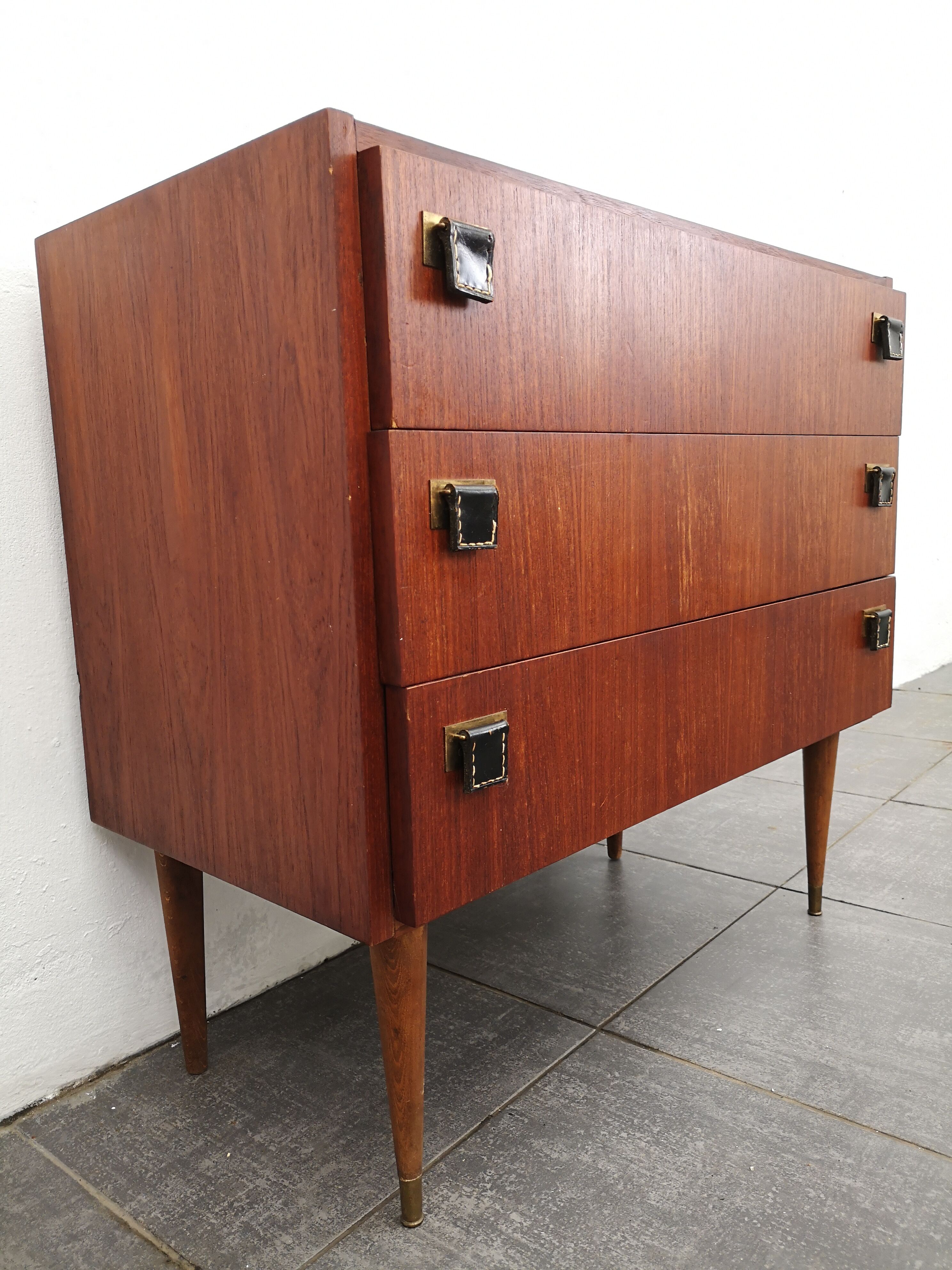 Vintage dresser
