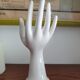 Hand baguier soliflore