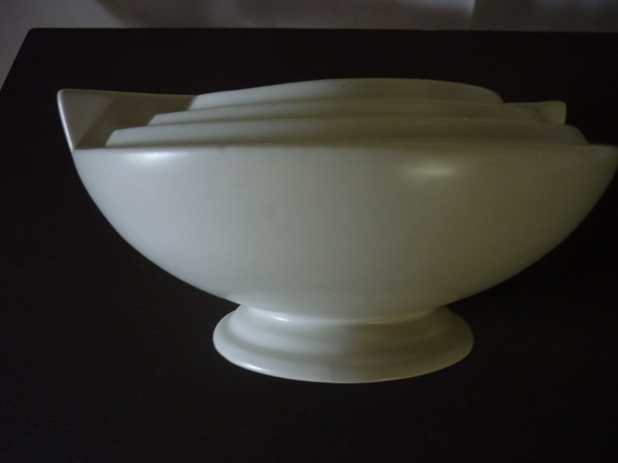 Beige ceramic vase What's