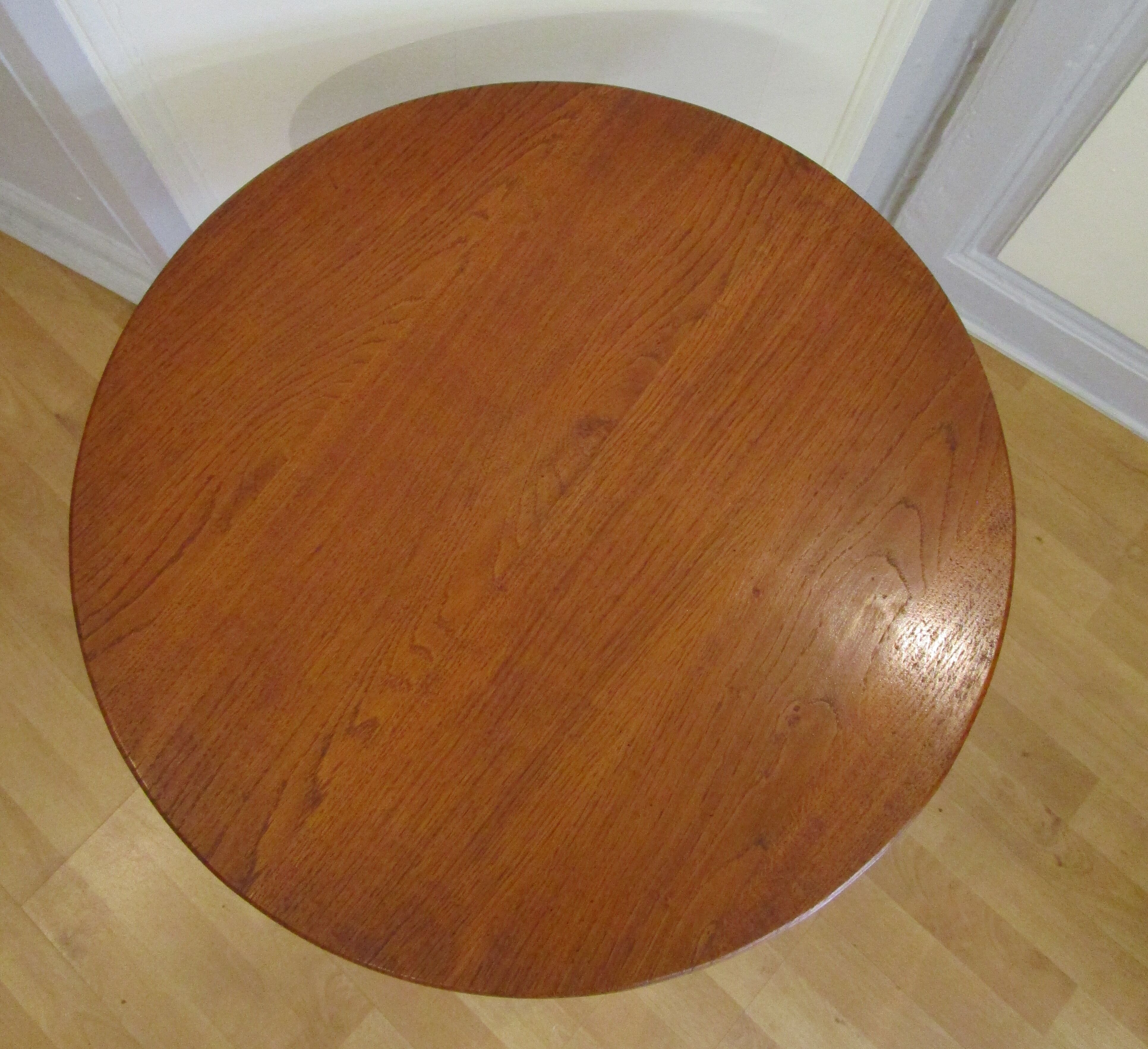 Round coffee table solid wood and vintage metal