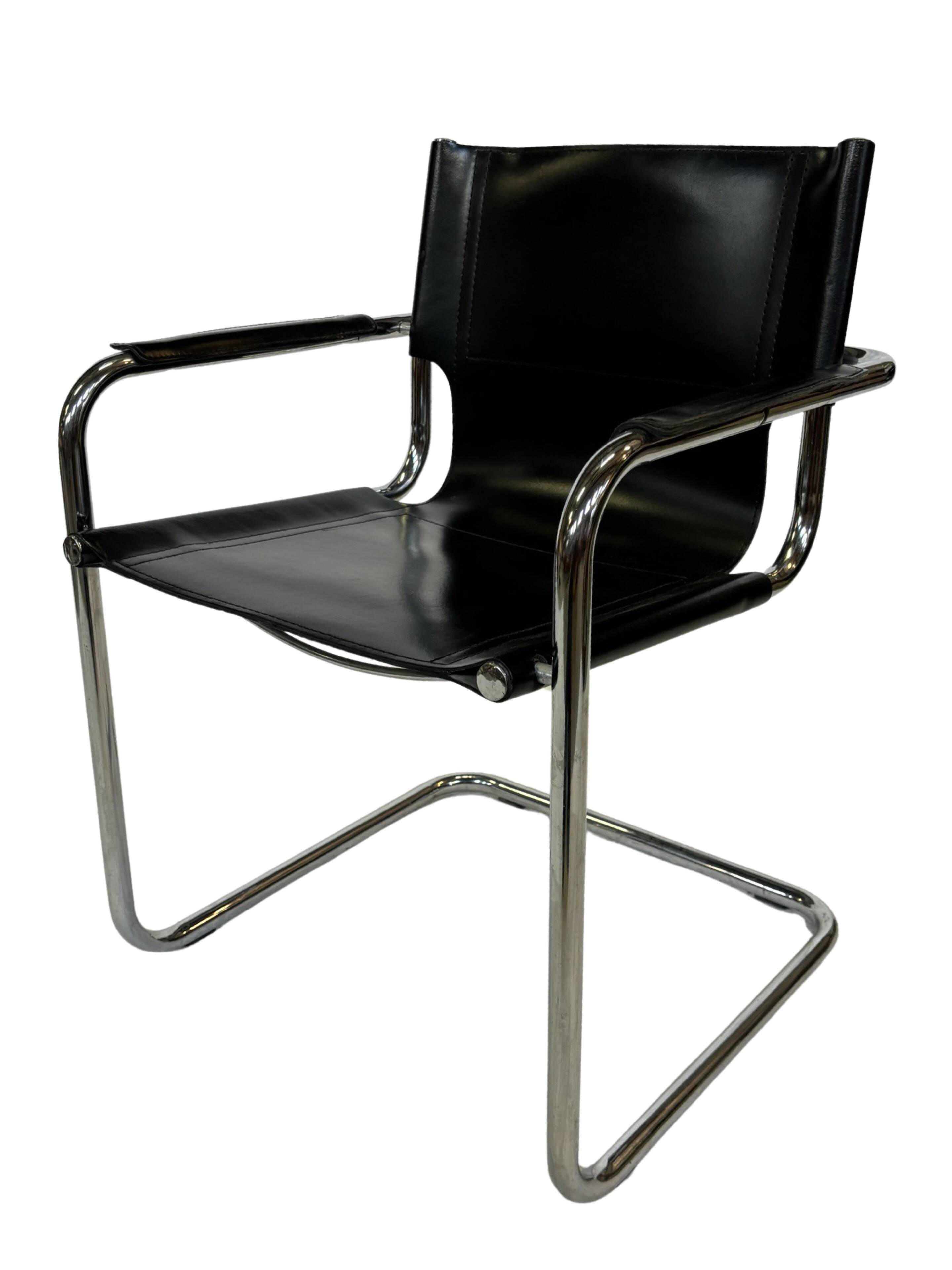 Set of 4 design cantilever chairs black and chrome design made in Italy