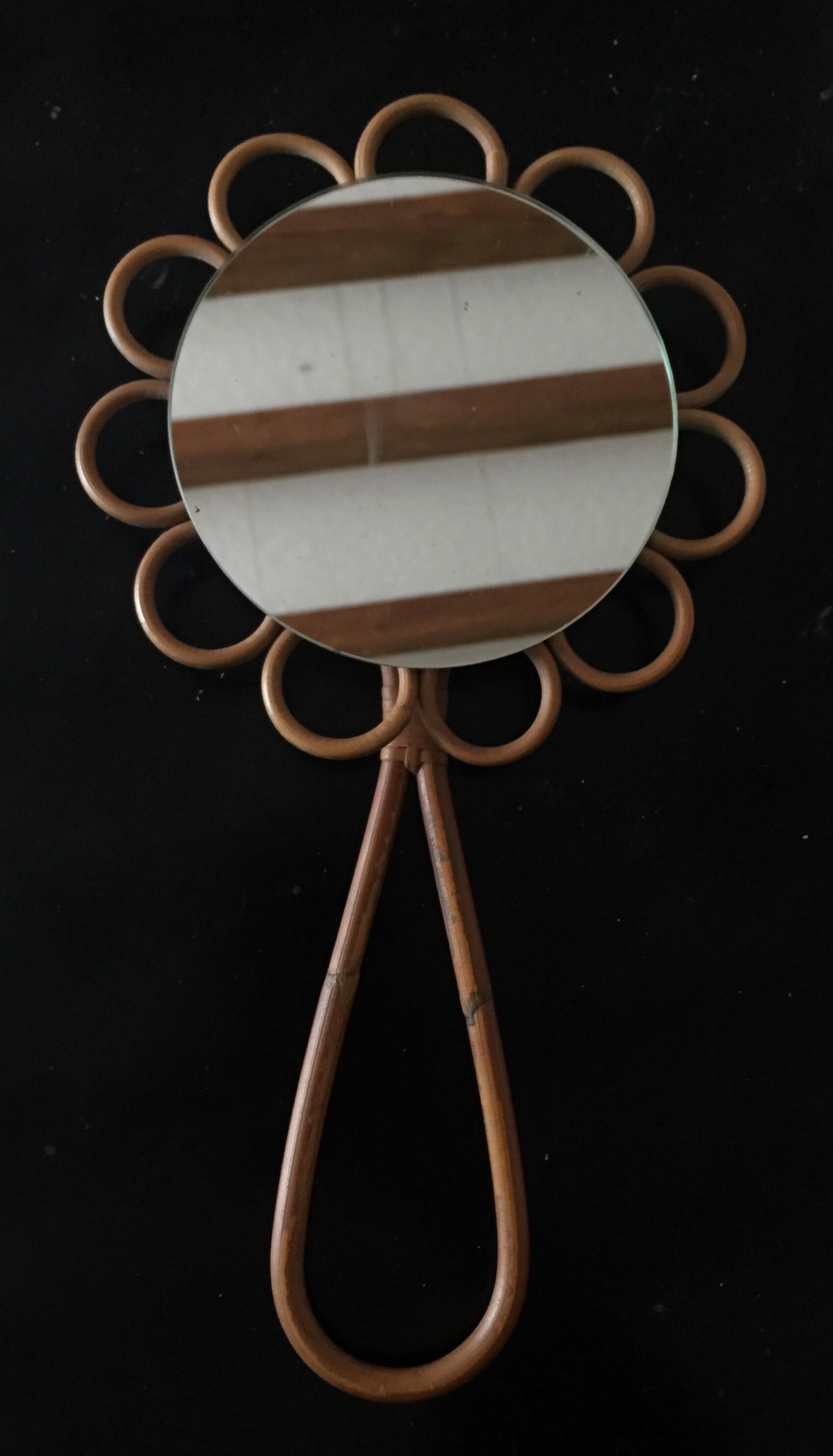 Hand rattan mirror 15x28cm