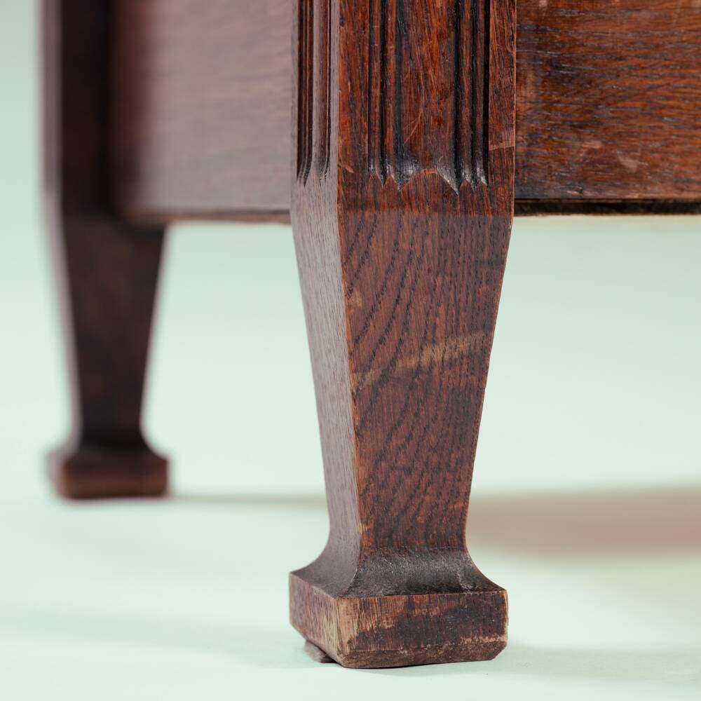 Arts crafts oak bench with storage