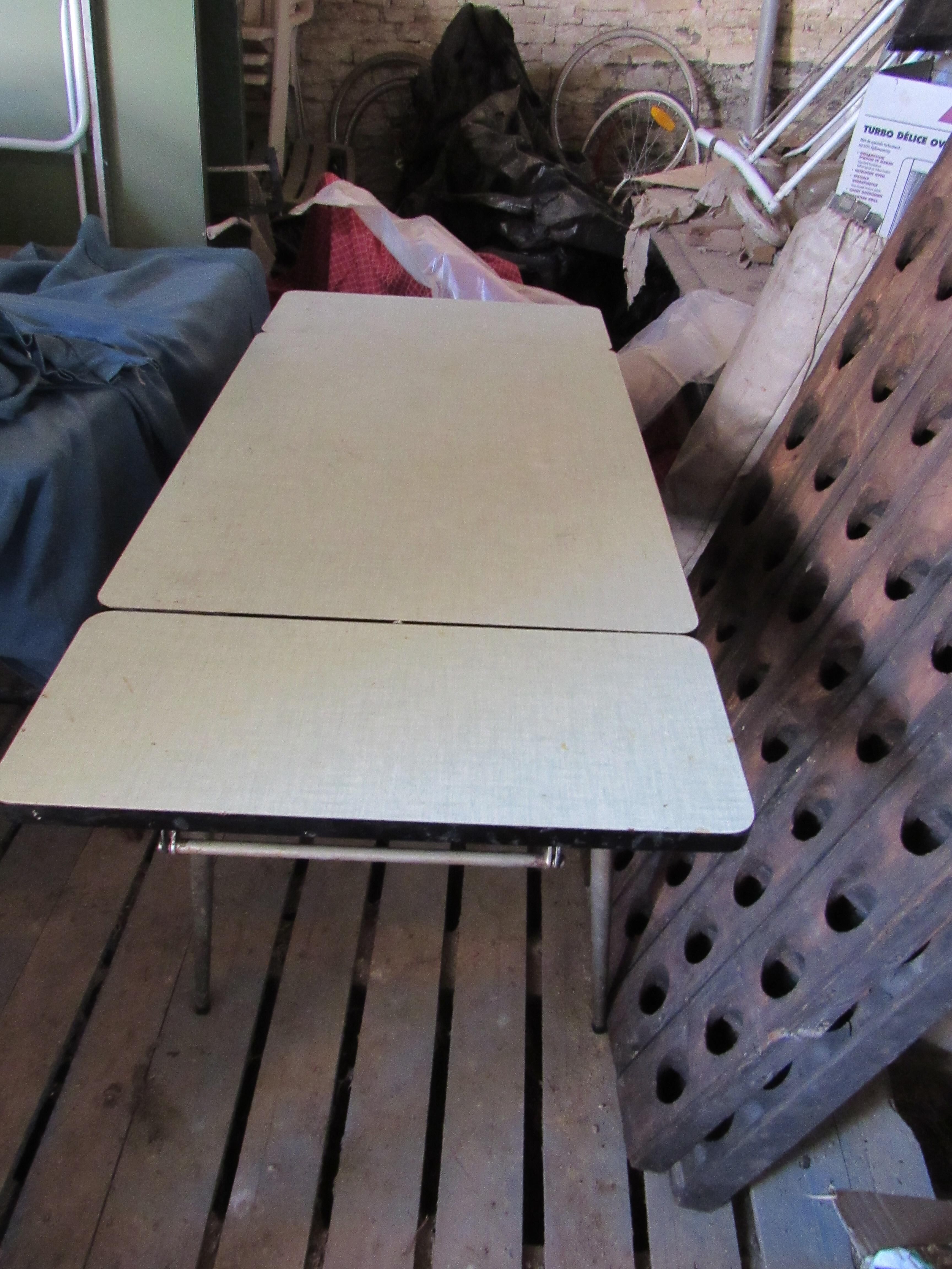 Table en formica année 60/70