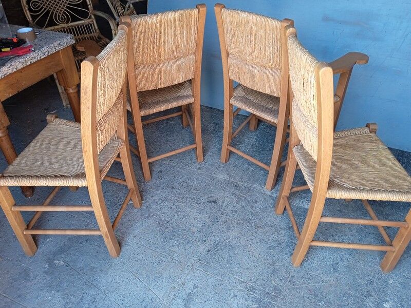 Lot 2 armchairs and 2 chairs design wood and straw period 1970