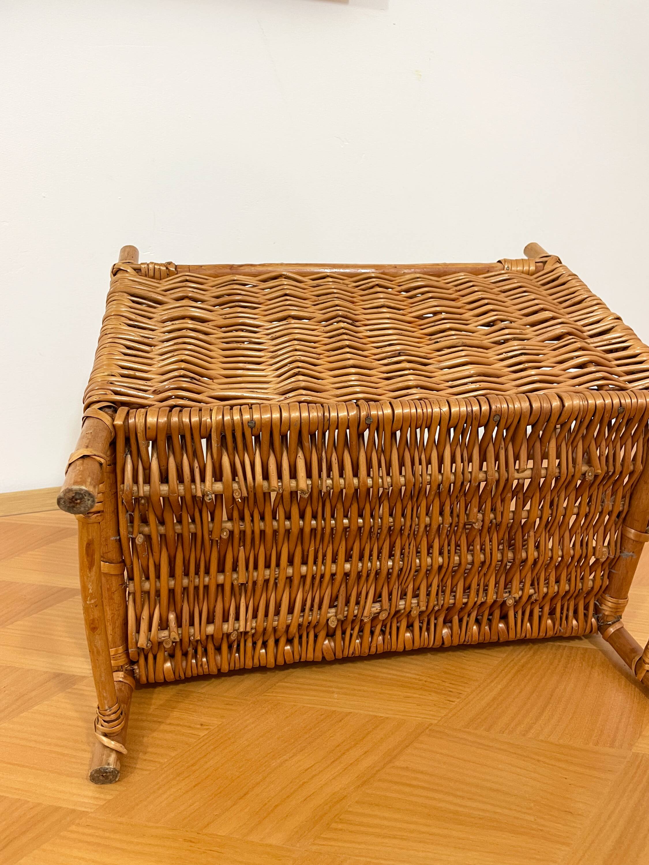 Rattan magazine rack - 60s/70s - Riviera spirit