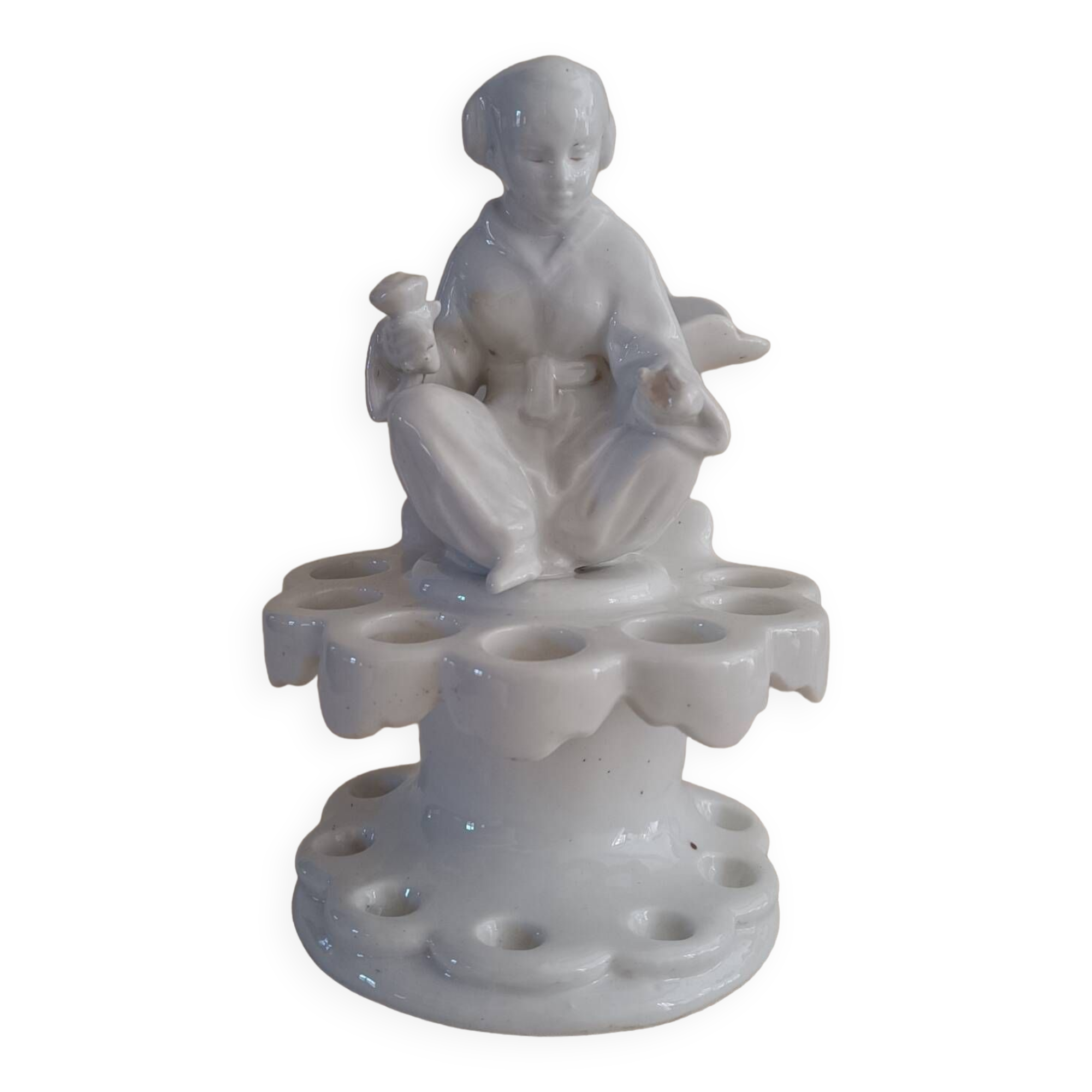 Porcelain pipe holder vase